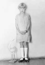 Mädchen mit Storch, Mexiko-Stadt, ca. 1926